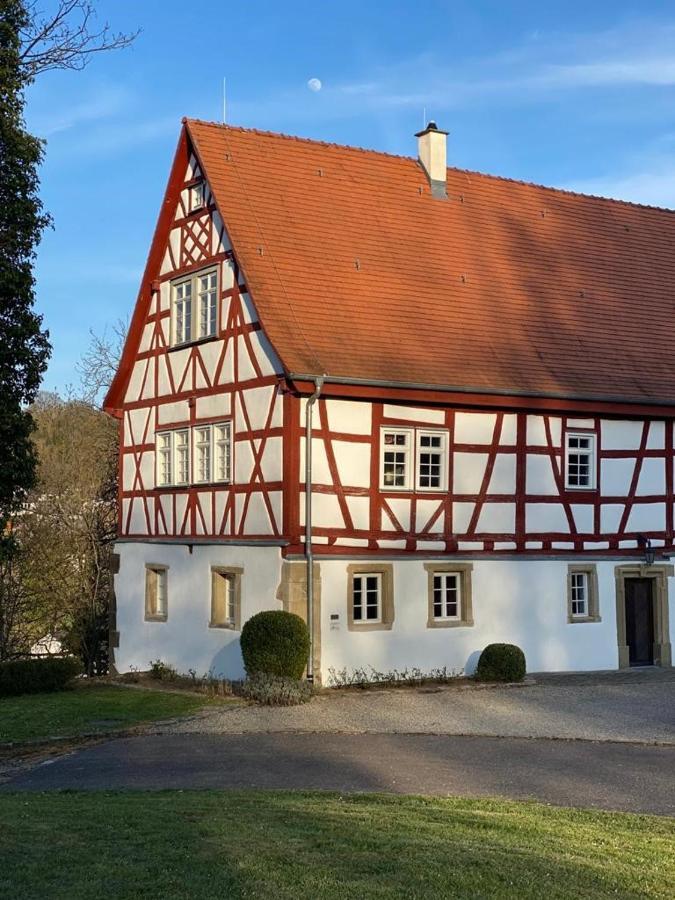 Schlosshotel Goetzenburg Ягстхаузен Экстерьер фото